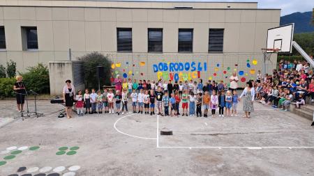 Sprejem prvošolcev v Tolminu (arhiv šole)